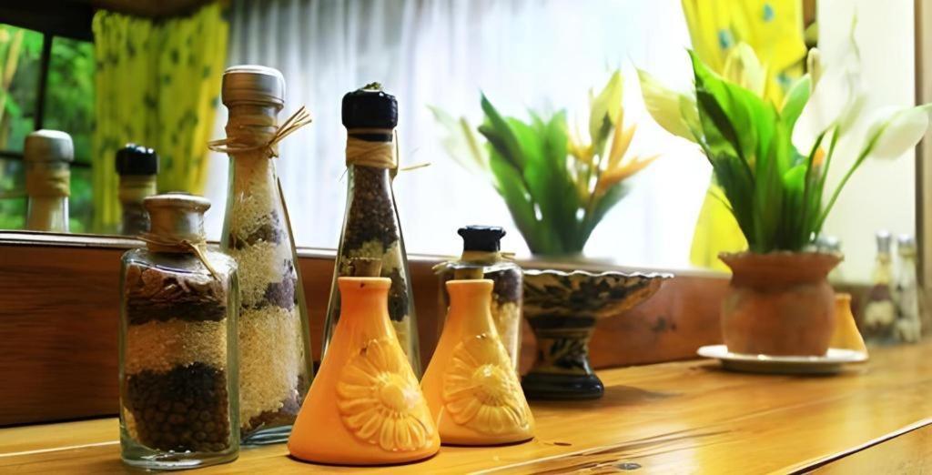 Taman Sari Hotel Dan Resort スカブミ エクステリア 写真